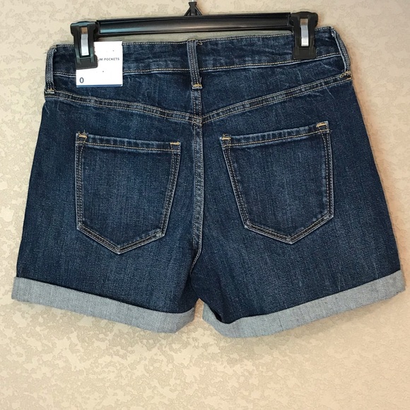 NWT Old Navy High Rise Cuffed Shorts Size 0 - Picture 2 of 5